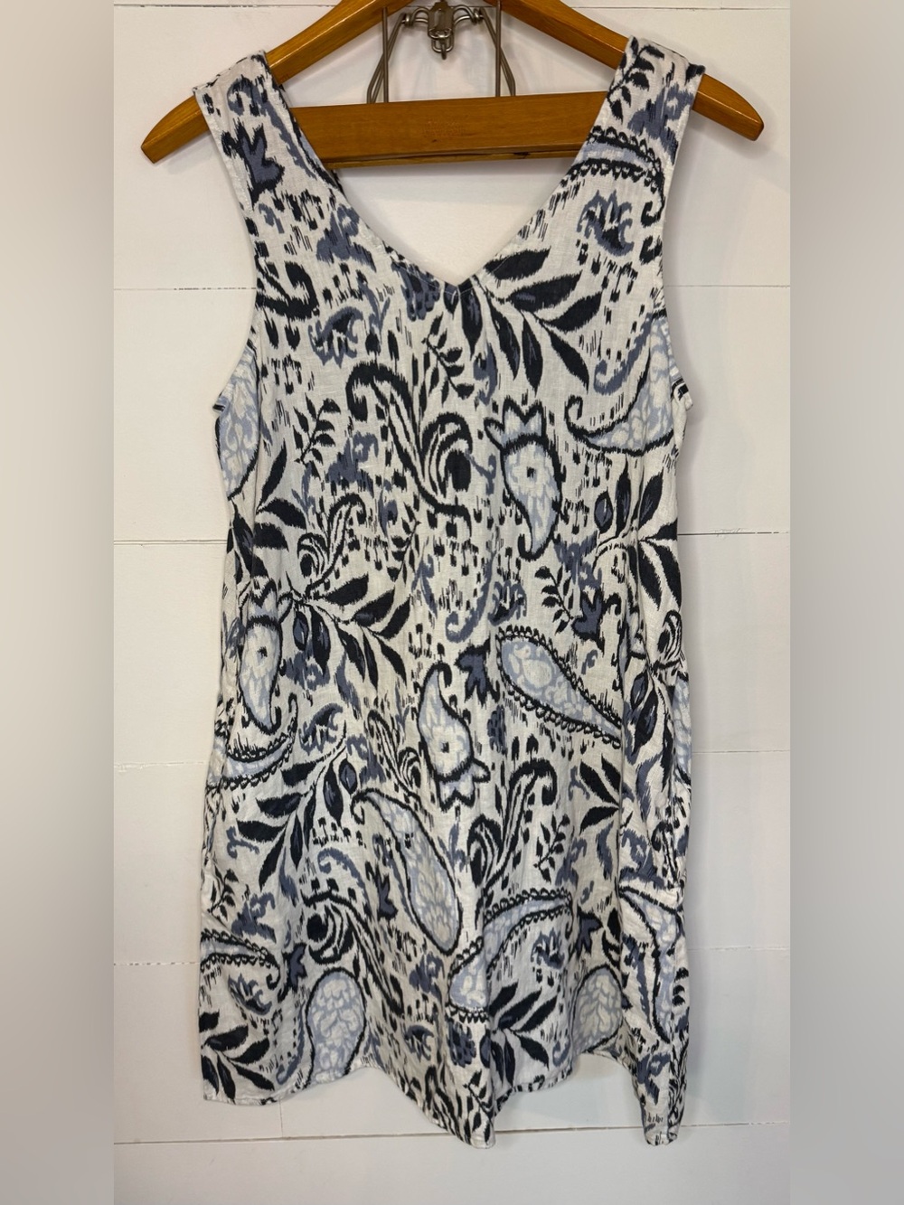 Lucky Brand Linen Dress with Navy and Light Blue Paisley Print Size S